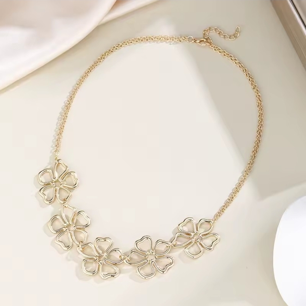 Gold Floral Link Necklace - Picture 5 of 7